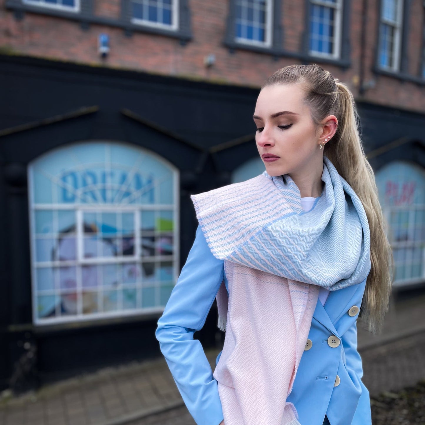Hydrangea | Donegal Tweed Lambswool Scarf |