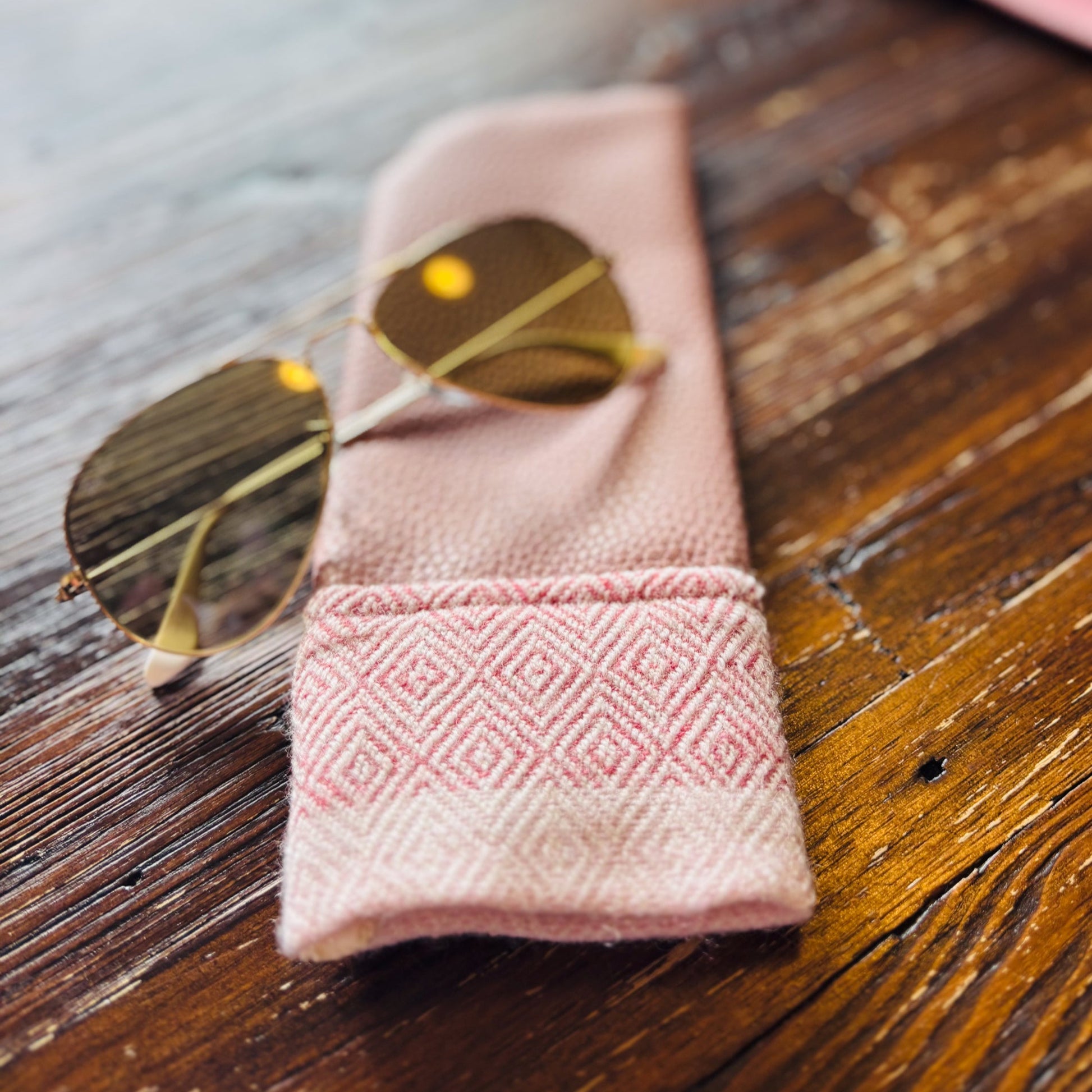 Elsie Tweed glasses case