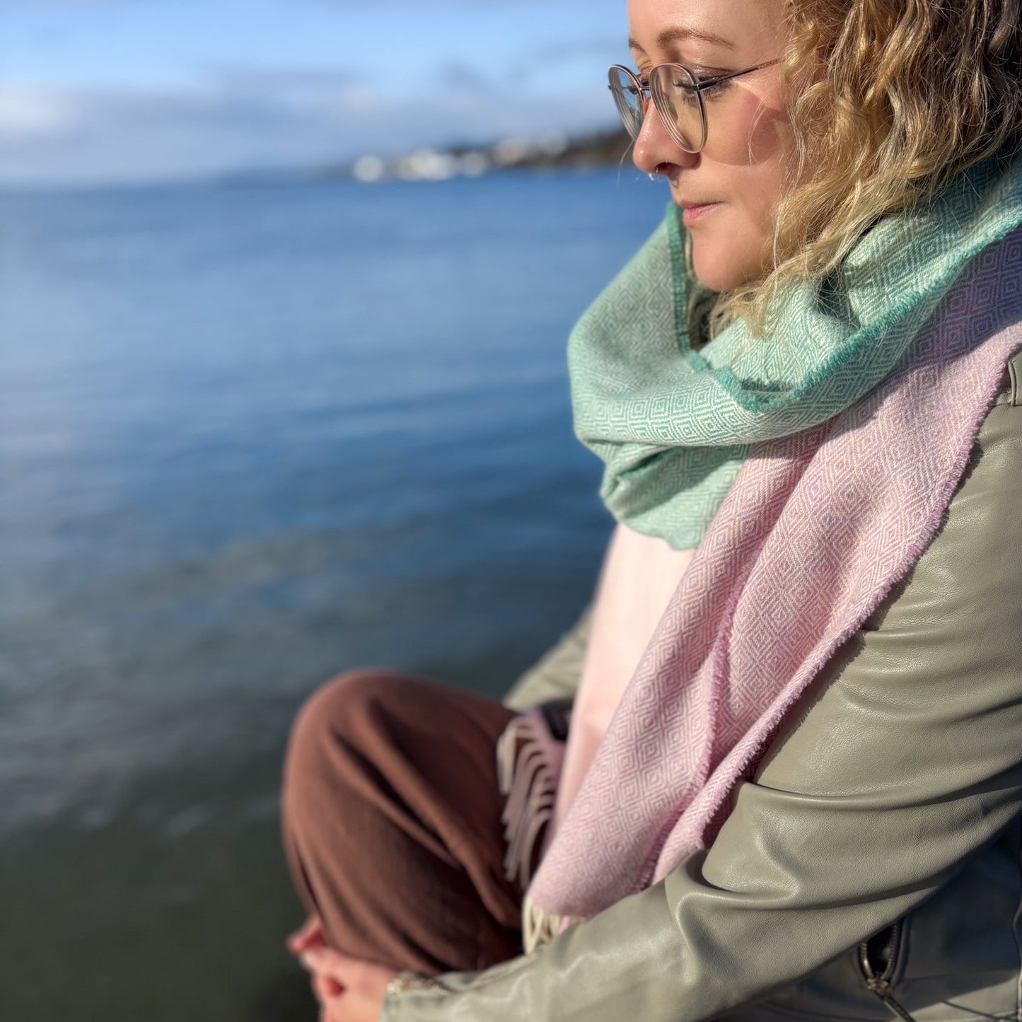 Sirens Shell | Donegal Tweed lambswool Scarf |